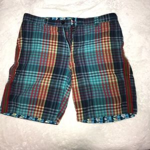 Robert Graham shorts size 34